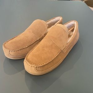 Vince Gibson suede slippers - men’s 10. Color: camel